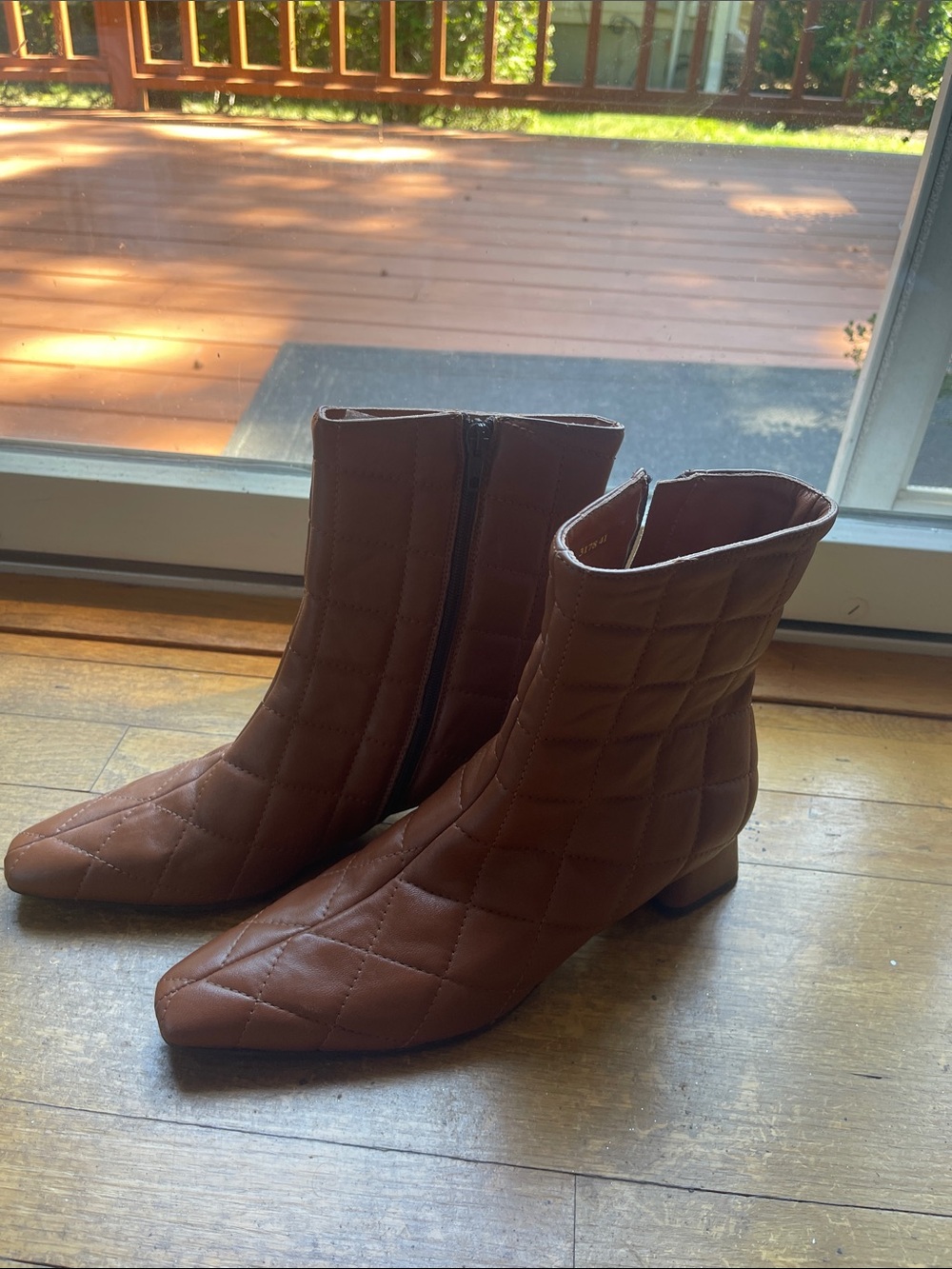 Quilted Tan Ankle Booties with Side Zip - Women's Fashion